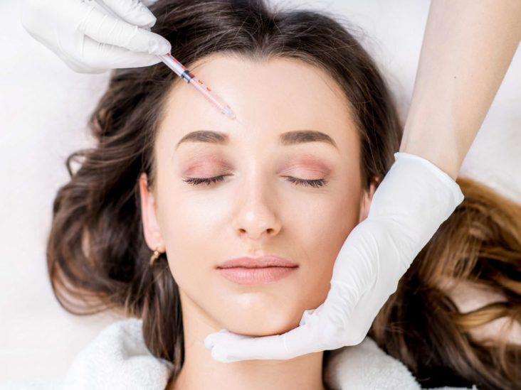 What are the signs of having Botox?